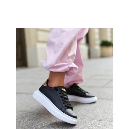 Baskets model 207293 Solea