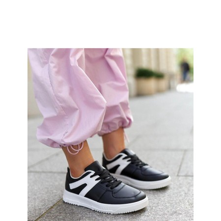 Baskets model 207308 Solea