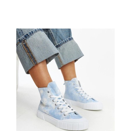 Baskets model 207368 Solea