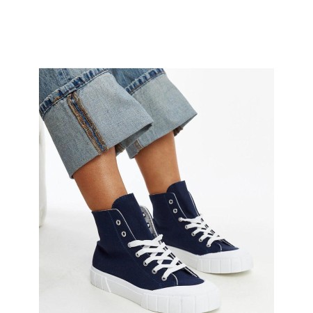 Baskets model 207387 Solea