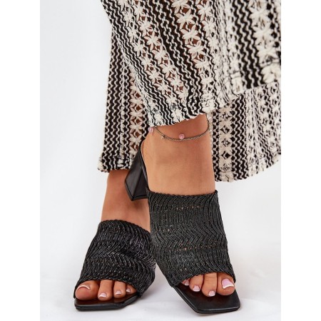 Clacquettes model 210783 Step in style