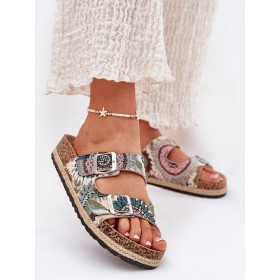 Clacquettes model 212592 Step in style