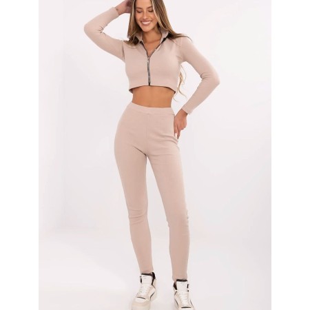 L`ensemble model 215921 Rue Paris