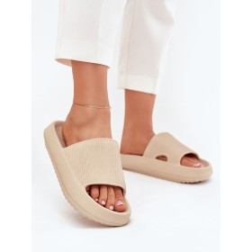 Clacquettes model 215957 Step in style
