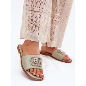 Clacquettes model 215961 Step in style