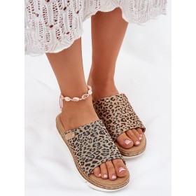 Clacquettes model 215971 Step in style
